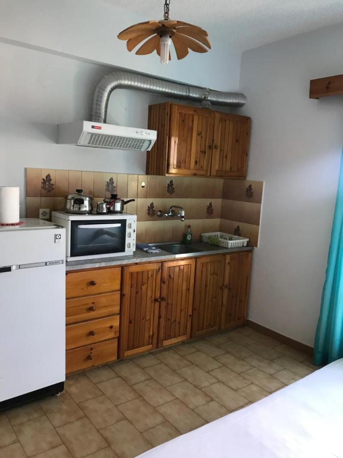 Valerie'S House Apartment Poros Town Exterior photo